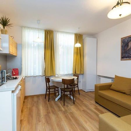 Wehost Liberty Square Apartments Tbilisi Esterno foto