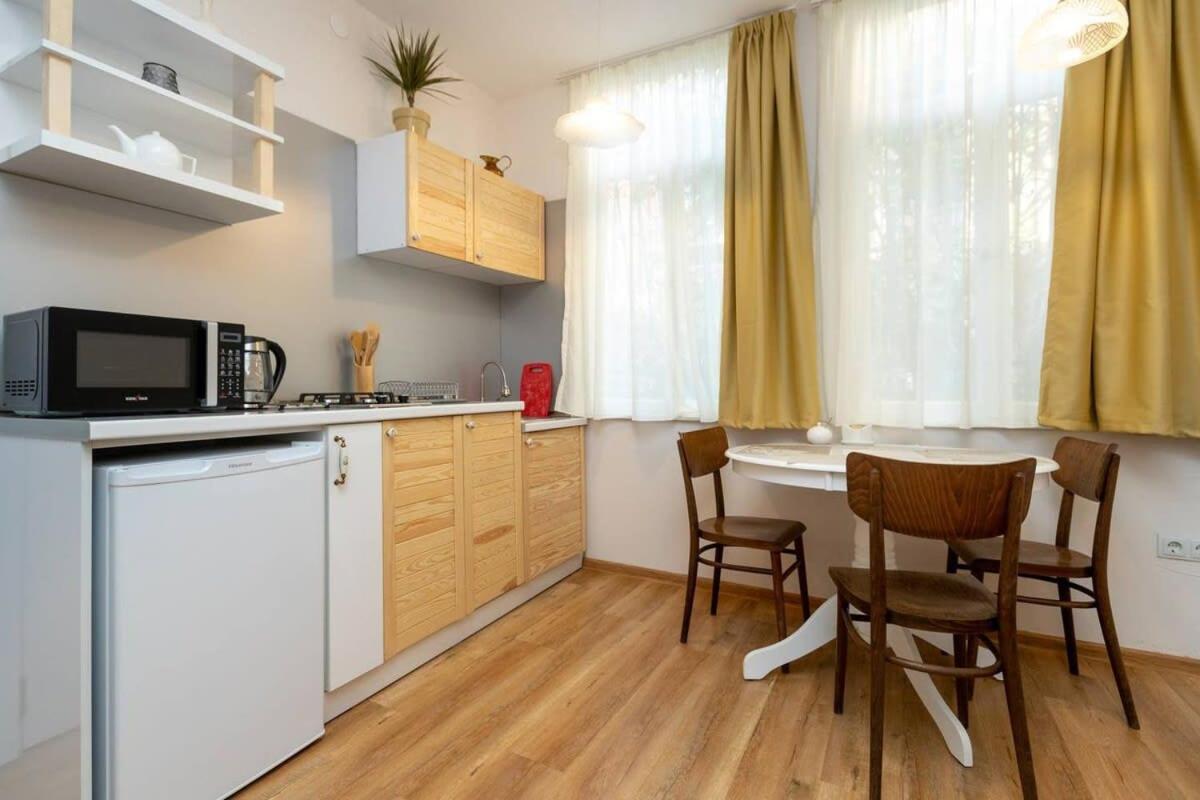 Wehost Liberty Square Apartments Tbilisi Esterno foto